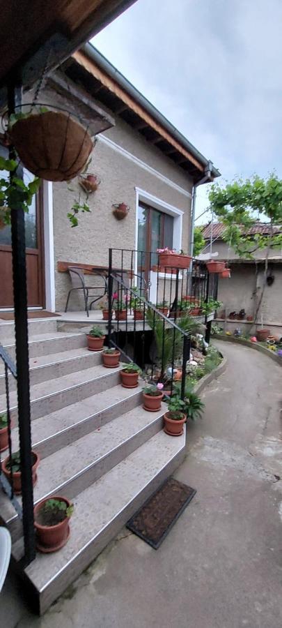 Guest House Kukera Pavel Banya Esterno foto