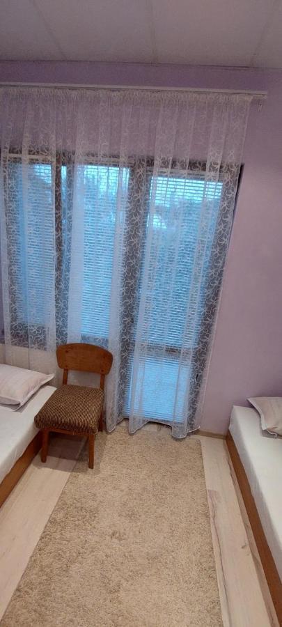 Guest House Kukera Pavel Banya Esterno foto